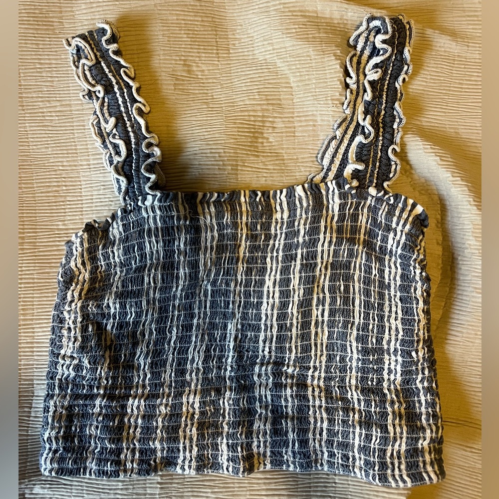 Hollister Black and White Textured Tank Top